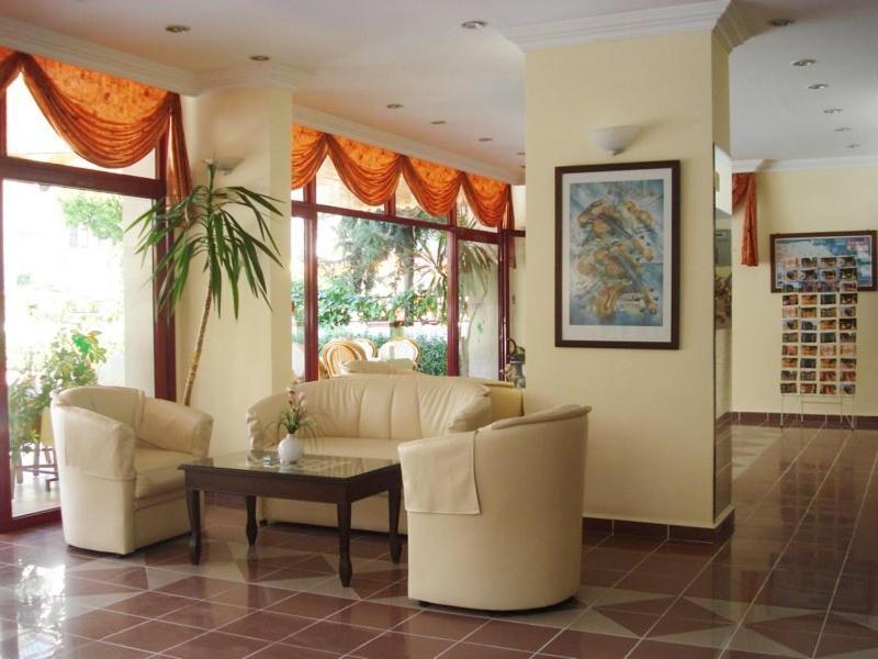 Amber-Rose Apart Hotel Alanya Bagian luar foto